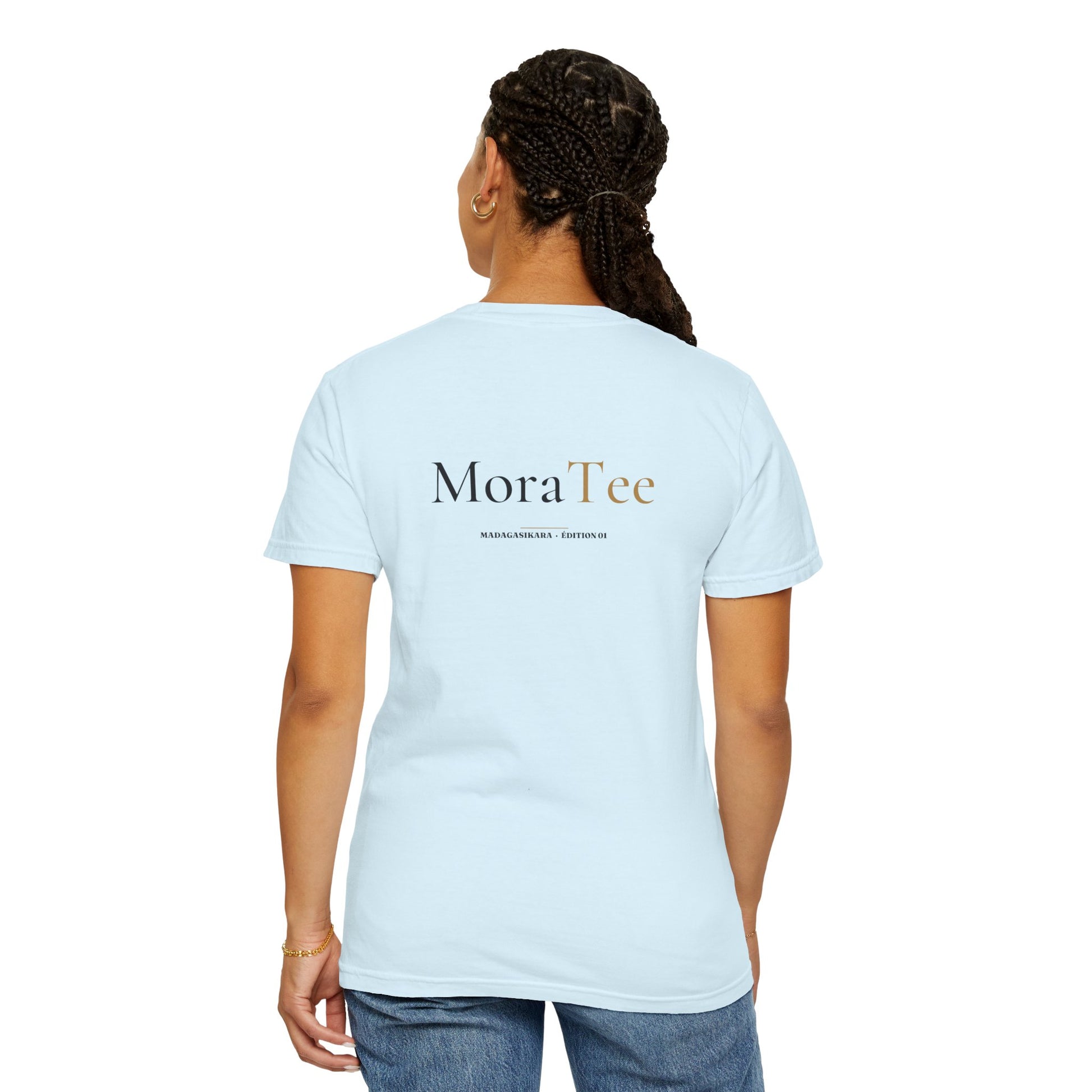 T-Shirt - MoraTee 'Made in Madagascar' Vintage Crest Graphic